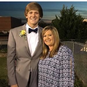 Meet your Posher, April